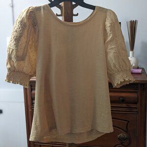 100% cotton Size M Design History Top with Macrame Style Sleeves